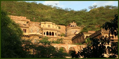 sariska_fort